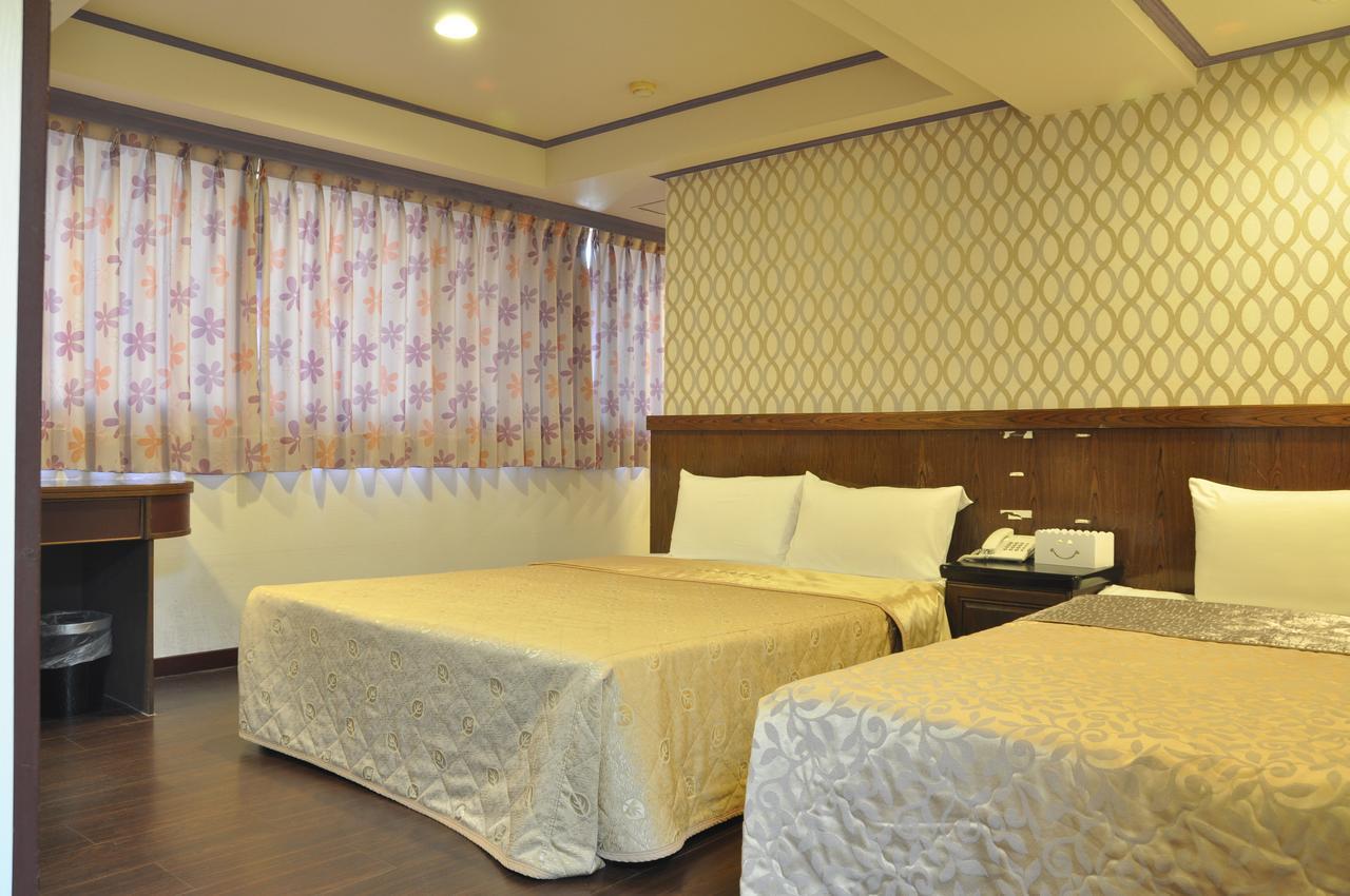 Chief Hotel تشوبي المظهر الخارجي الصورة