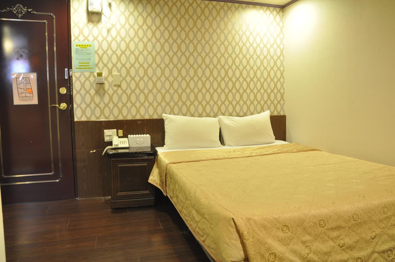 Chief Hotel تشوبي المظهر الخارجي الصورة